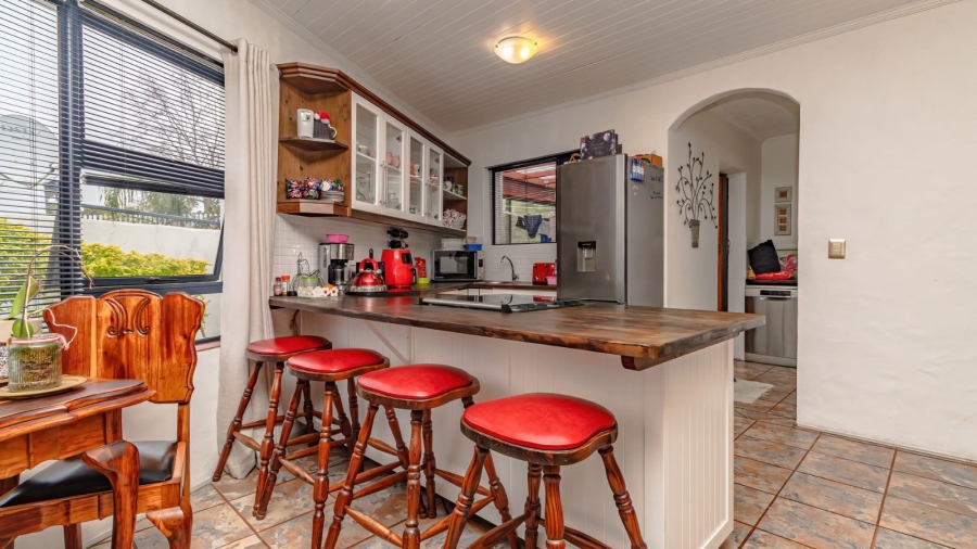 2 Bedroom Property for Sale in King George Park Western Cape